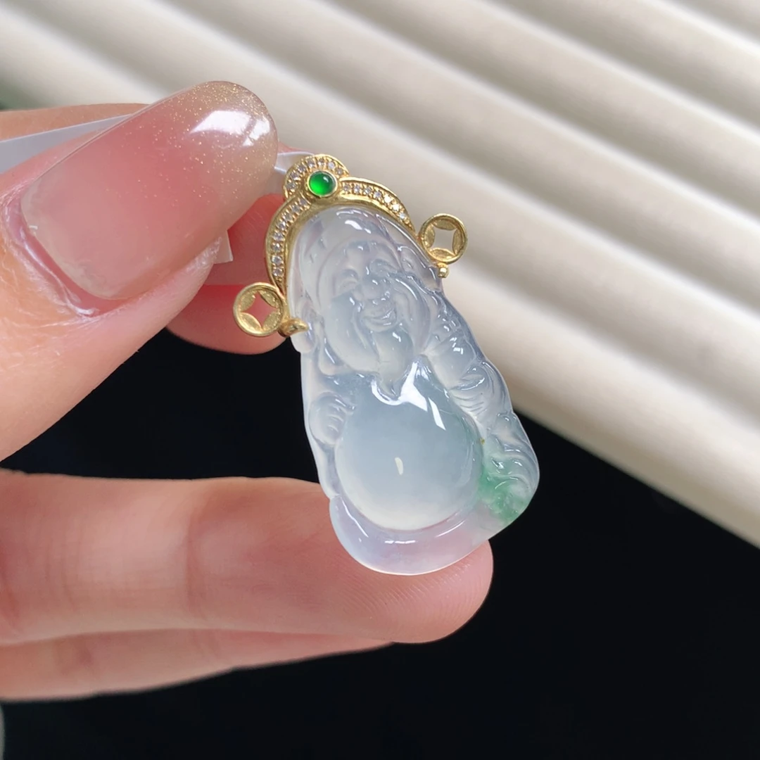 翡翠颈饰18K金镶嵌财神