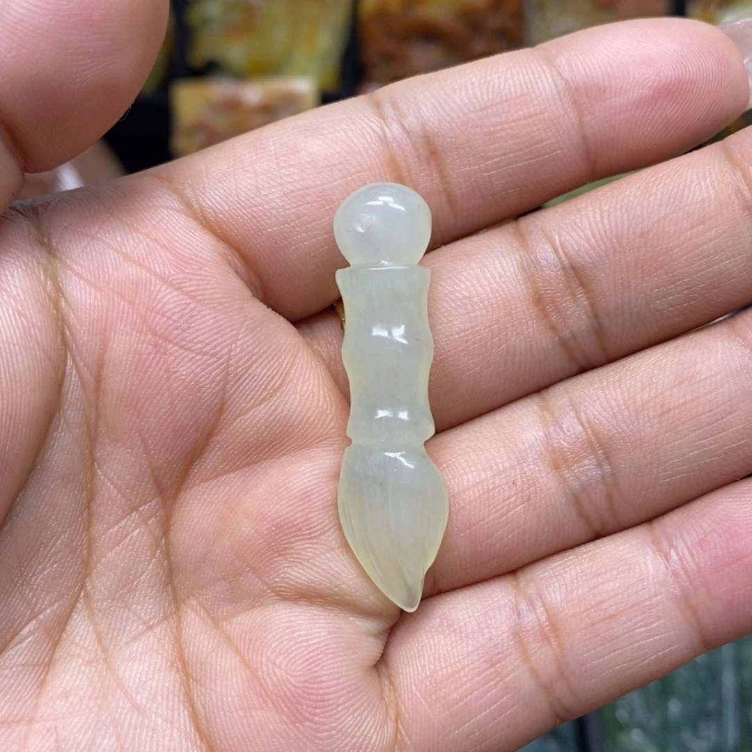 岫玉未镶嵌吊坠(不含链)