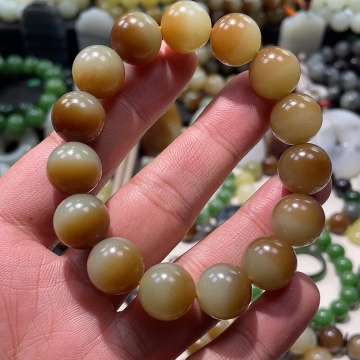 和田玉未镶嵌手串新疆且末金山糖白卡14