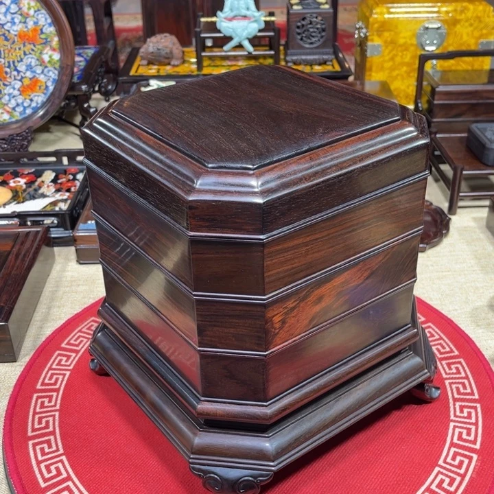 红酸枝木类成套家具