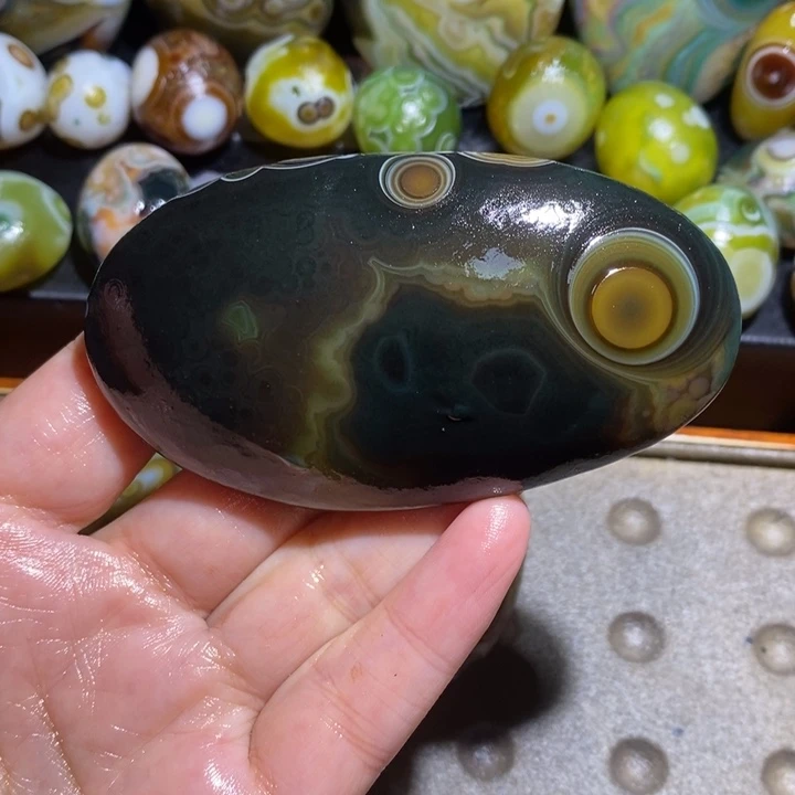 未镶嵌玛瑙/玉髓珠宝半成品145