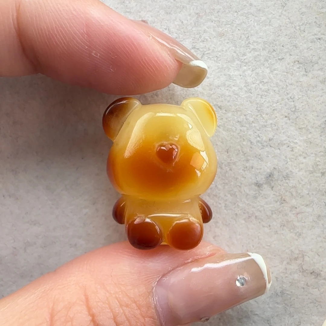 未镶嵌琥珀珠宝奇石