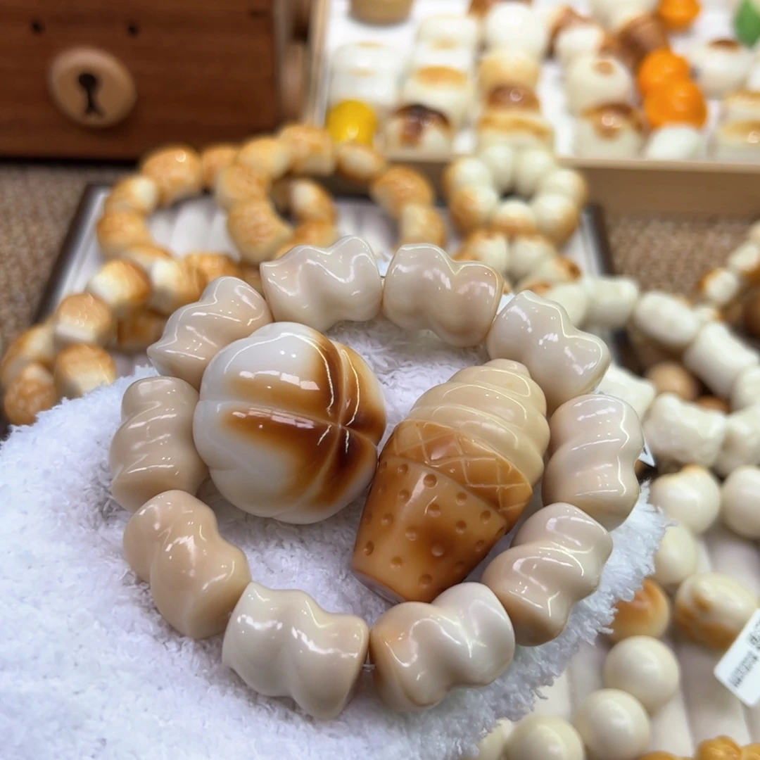 澄***心手串菩提根/象牙果78 象牙果棉花糖+冰激凌+四叶草