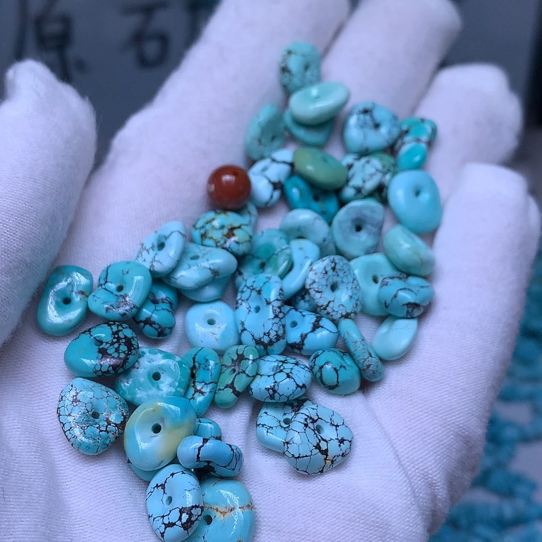Y***咩未镶嵌南红玛瑙珠宝奇石