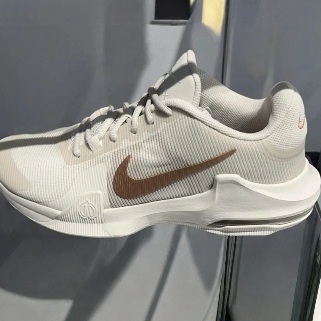 【断码孤品】Nike Air Max Impact 4  圆头系带 耐磨 篮球鞋男款