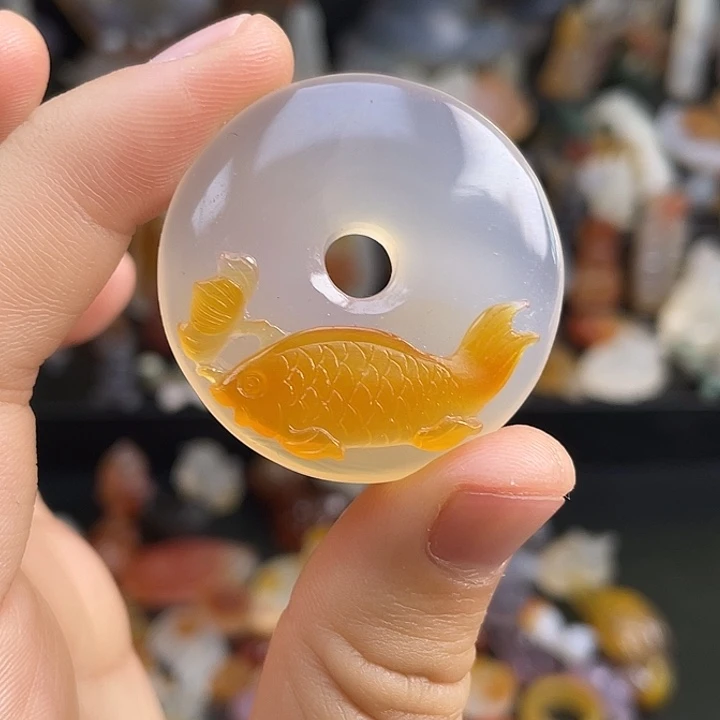 玛瑙/玉髓合金车挂