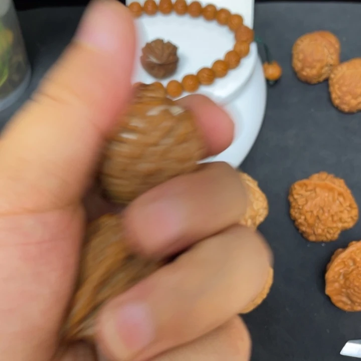 咚***～核桃把件秦岭核桃福利