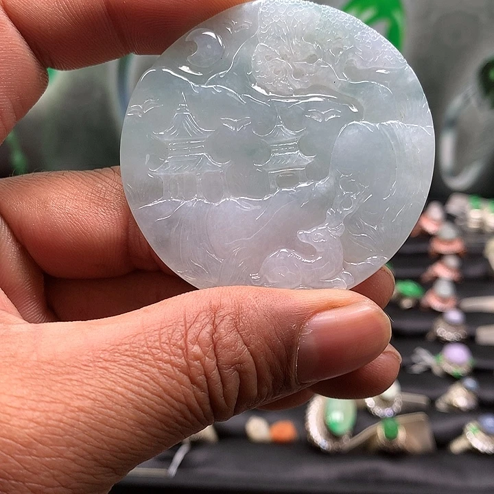 翡翠未镶嵌吊坠(不含链)