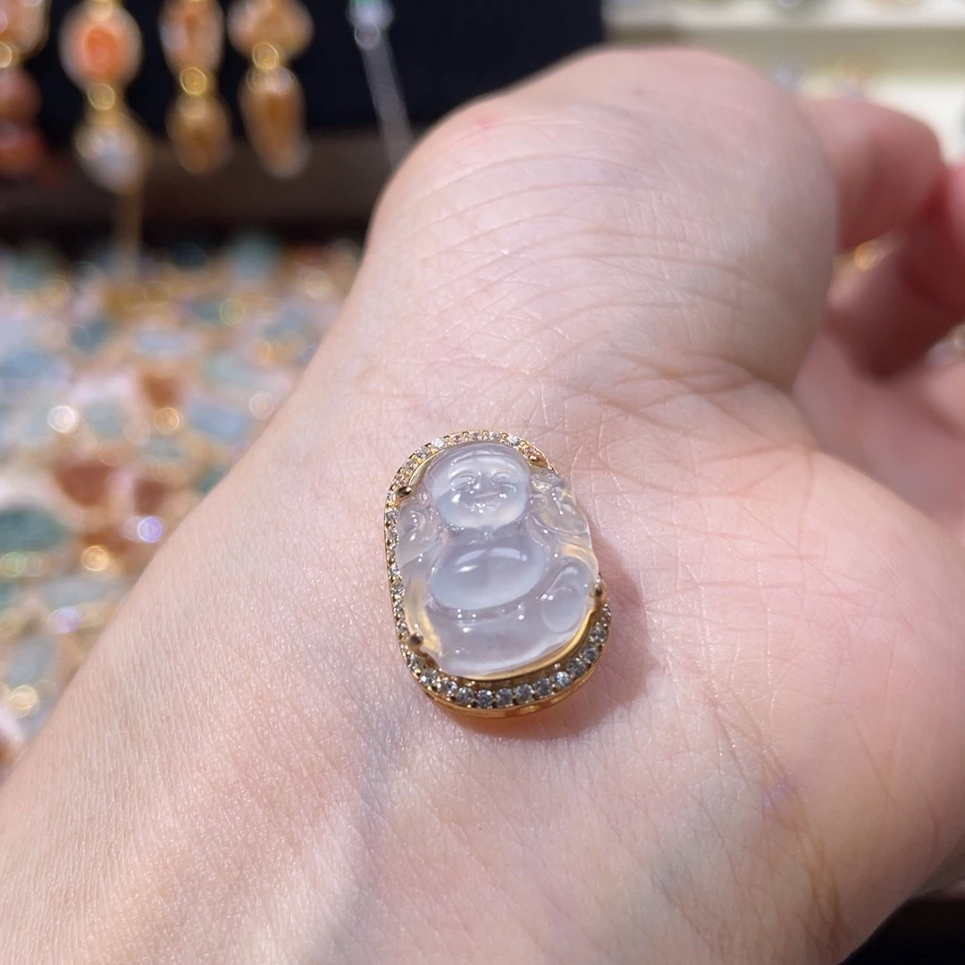 翡翠银S925镶嵌颈饰财神