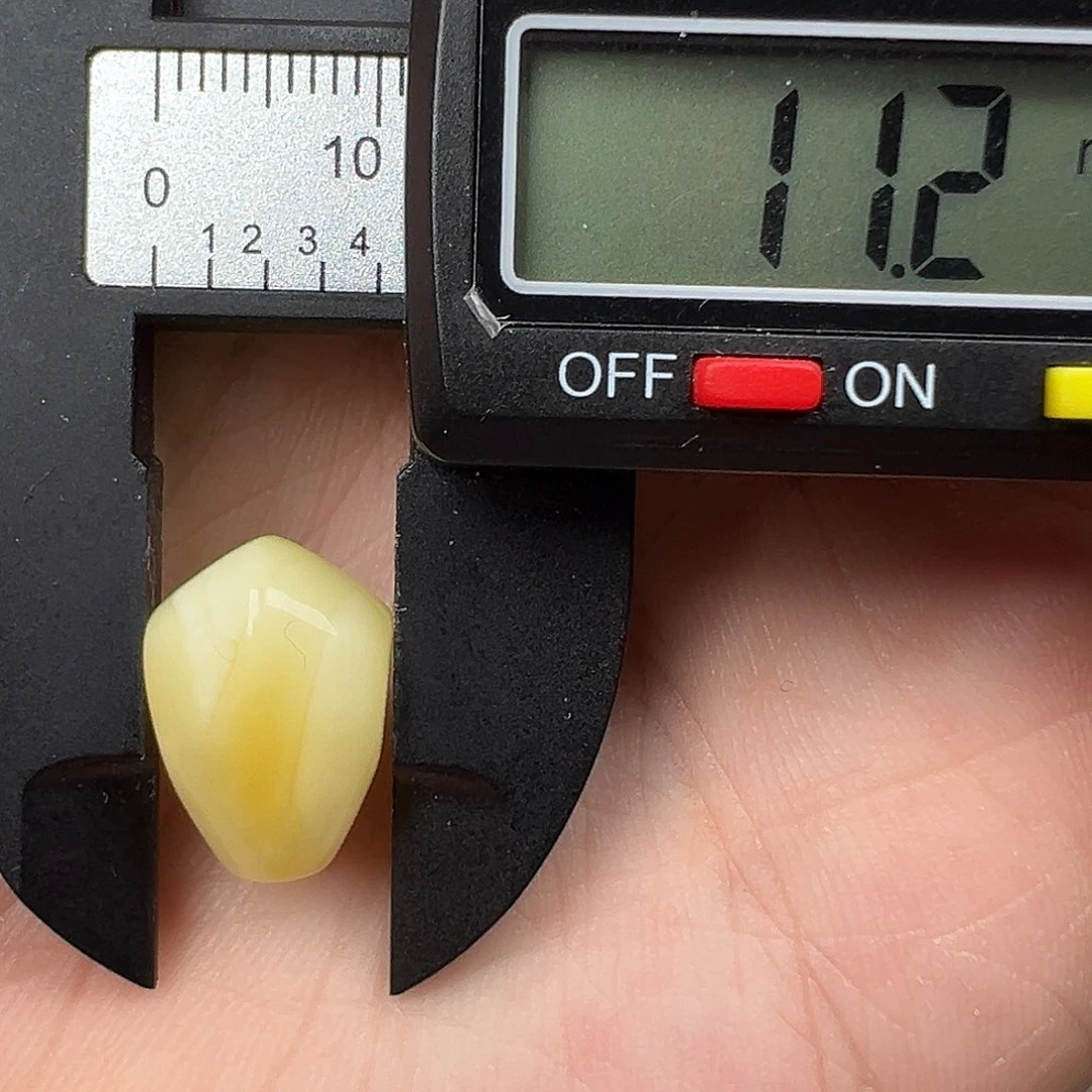 未镶嵌吊坠(不含链)琥珀