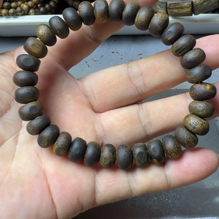 沉香手串最**狼张勺子手串14克
