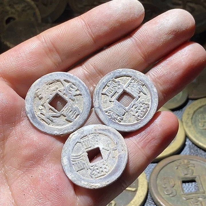 A***呐铜现代工艺品仿制品