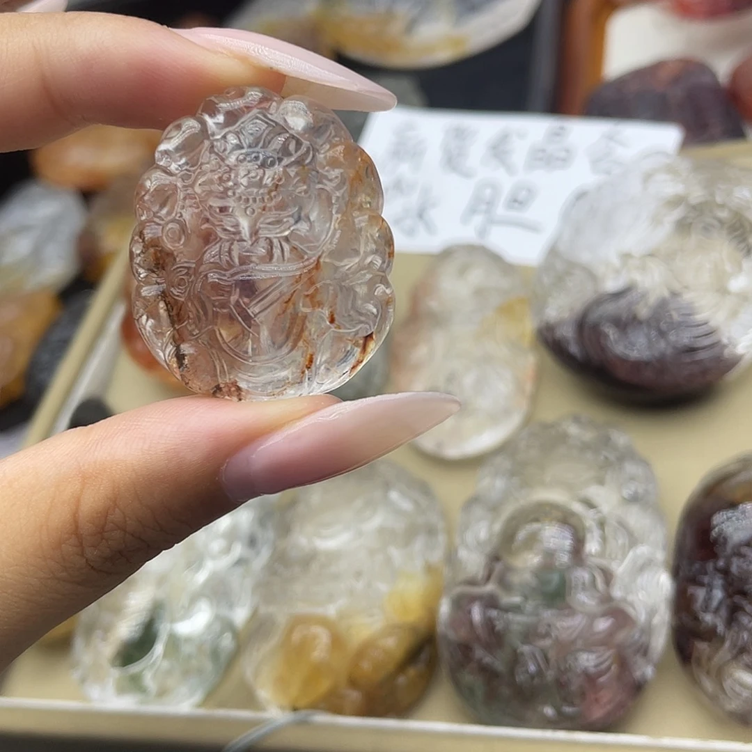 颈饰未镶嵌水晶天然