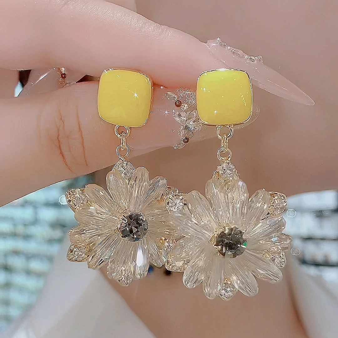 铜合金仿水晶耳饰 201原创设计百搭时尚轻奢向日葵耳环