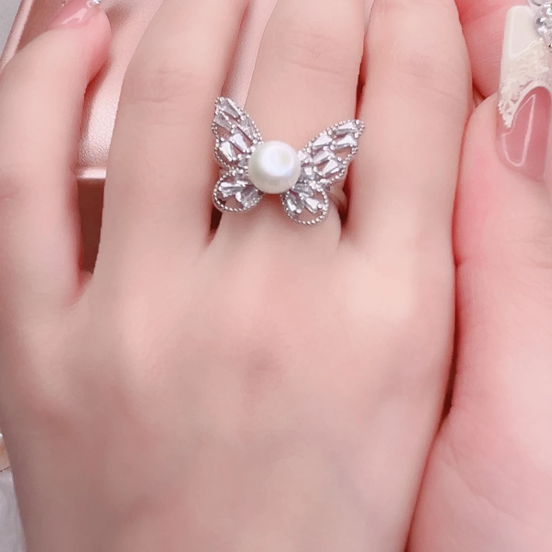 淡水珍珠吊坠(赠链)未镶嵌