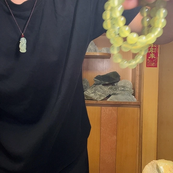 蛇纹石玉合金颈饰