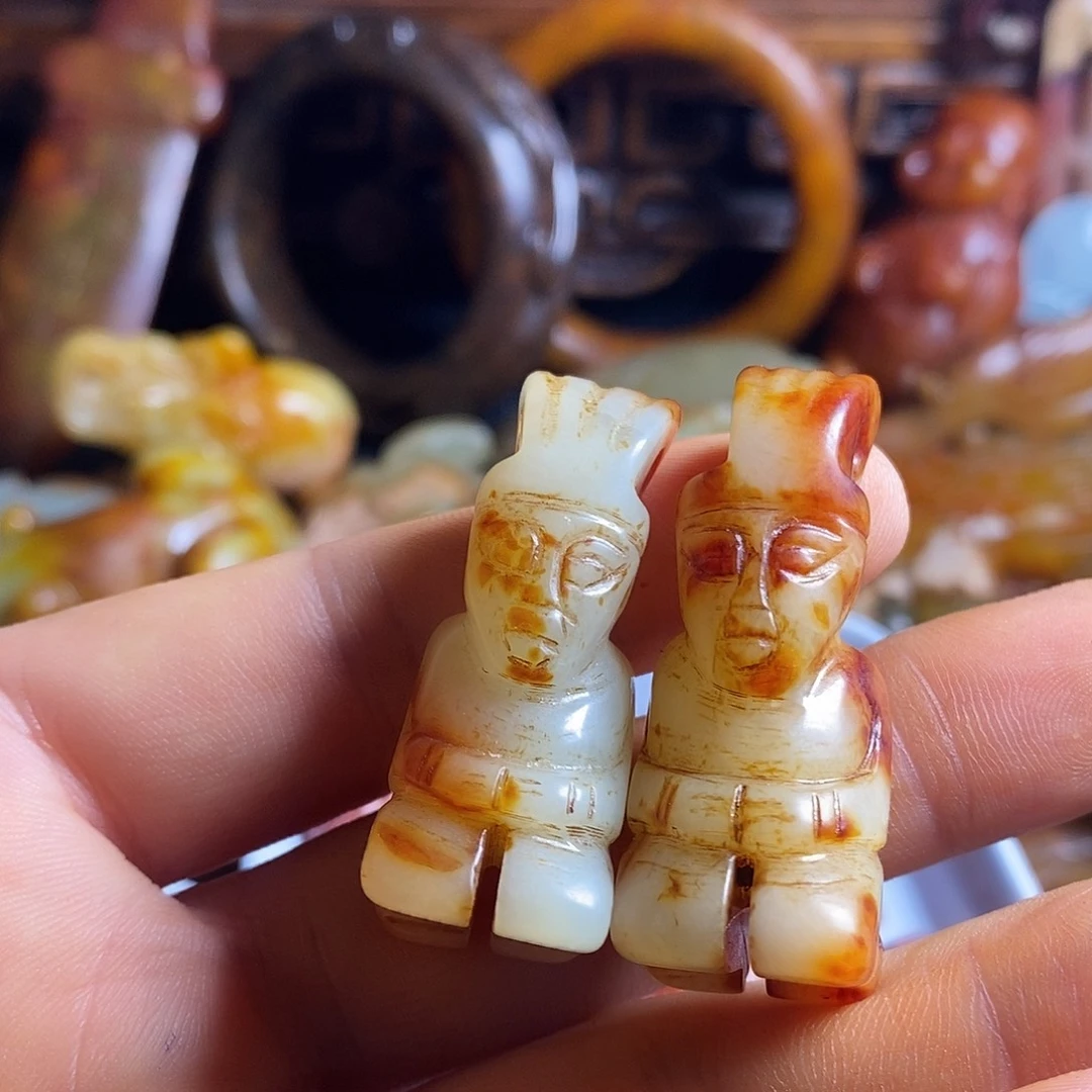 未镶嵌岫岩老玉（透闪石质玉）挂件