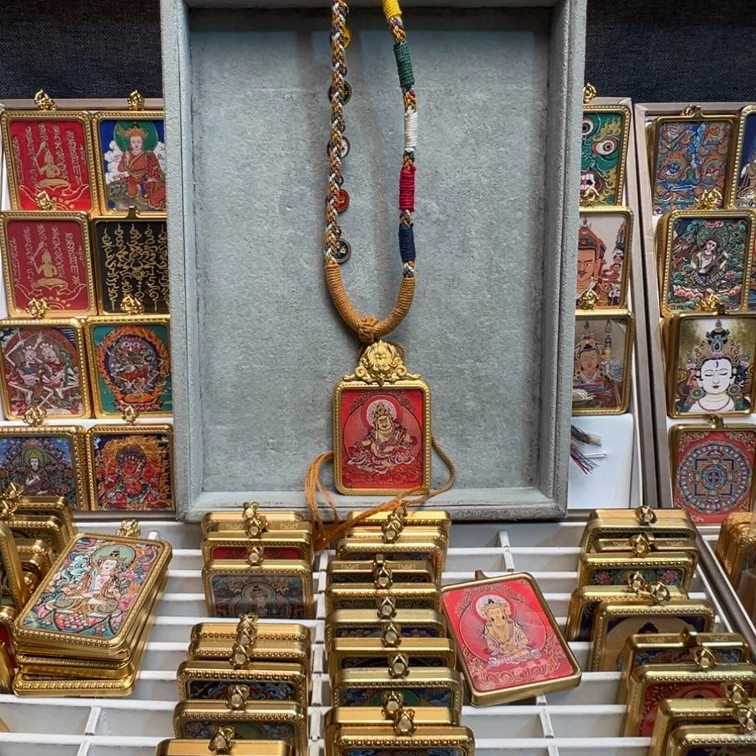 吊坠小*.补差价壳子拍过要卡和绳子