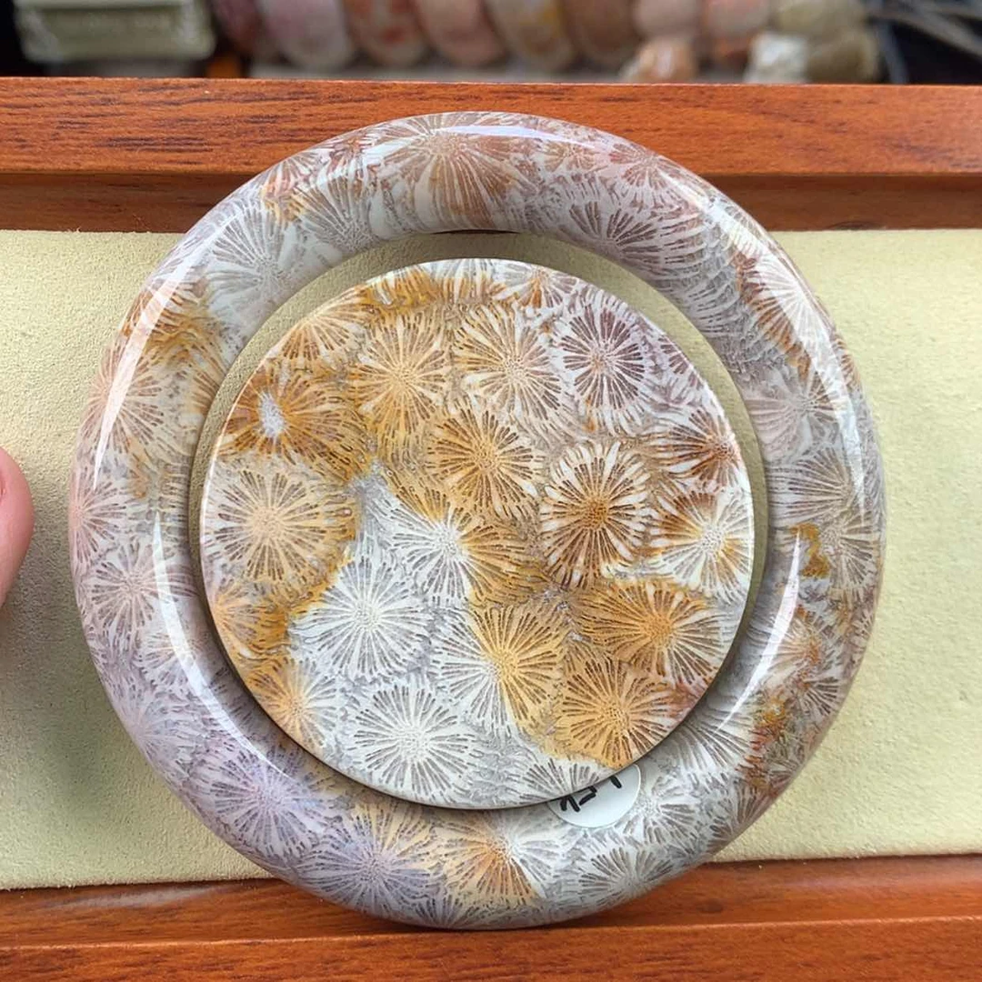 【闪购商品】硅化珊瑚（珊瑚玉）未镶嵌颈饰24号61圈大花好美