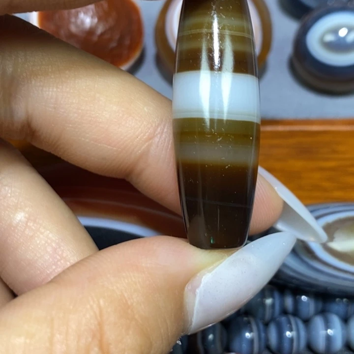 玛瑙/玉髓颈饰合金深**念