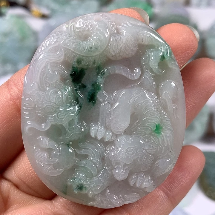 颈饰未镶嵌翡翠虎牌福利