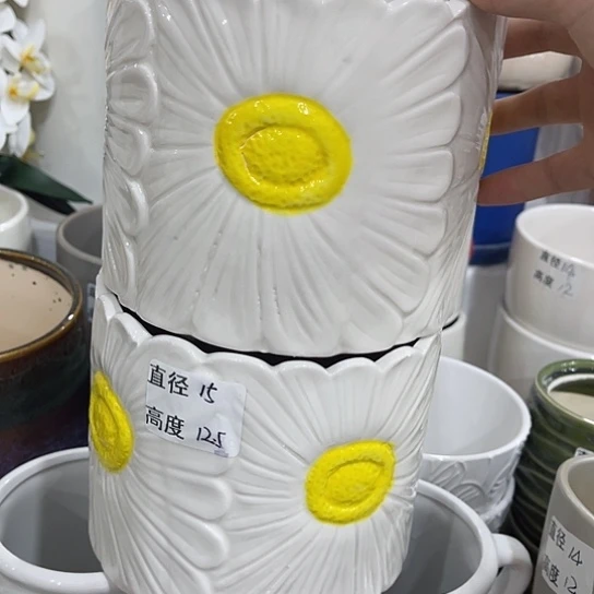 多肉绿植陶瓷花盆9.9包邮，有孔