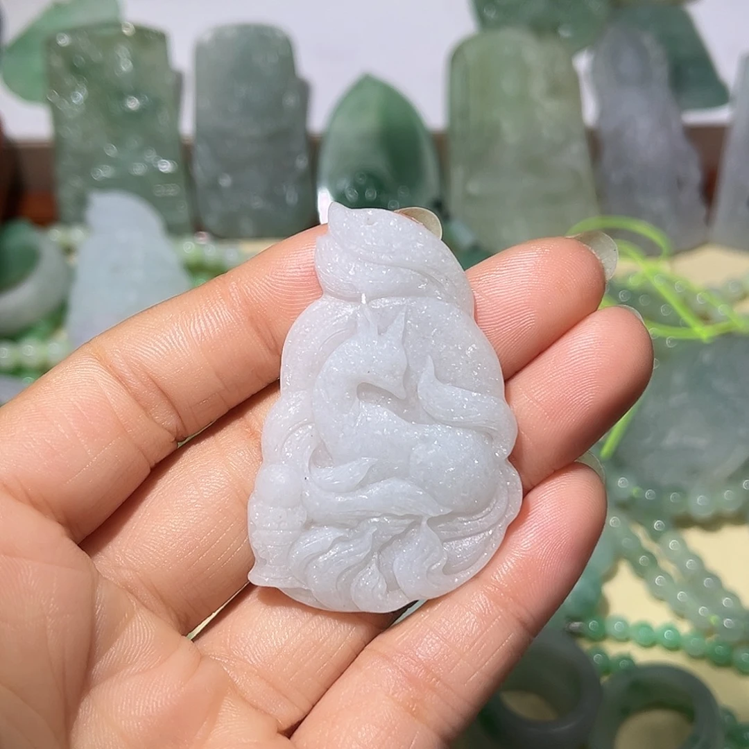 威***威定制翡翠未镶嵌天然翡翠