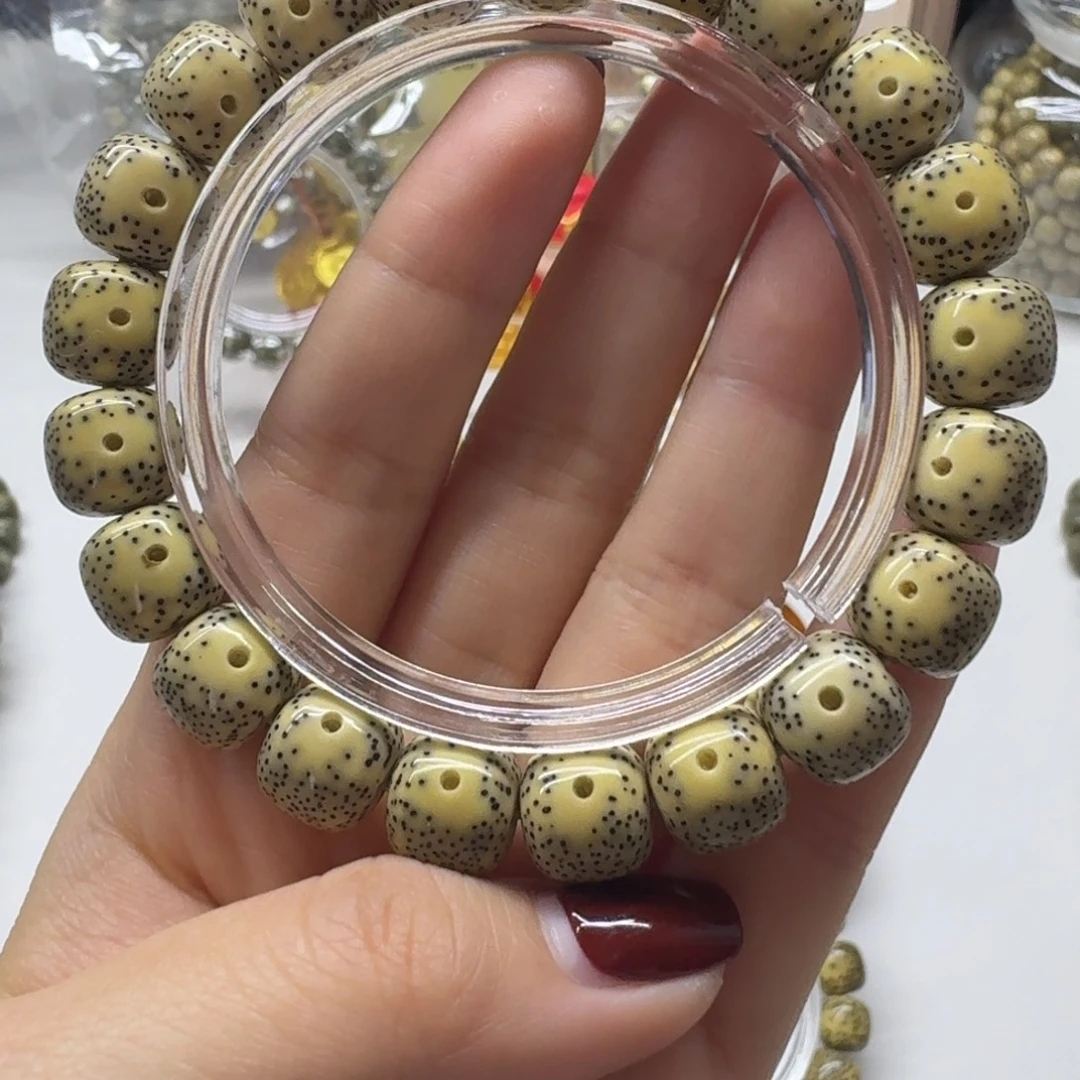 星月菩提手串瓷白大眼睛福利款