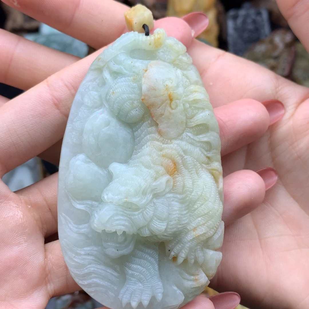 定制翡翠未镶嵌翡翠