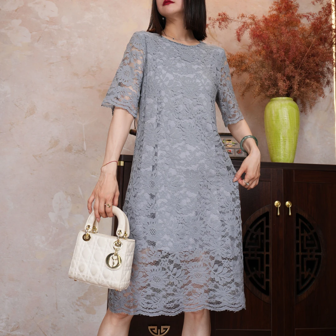 2025夏季新款微胖mm女装时尚高级感气质连衣裙显瘦蕾丝裙子爆款