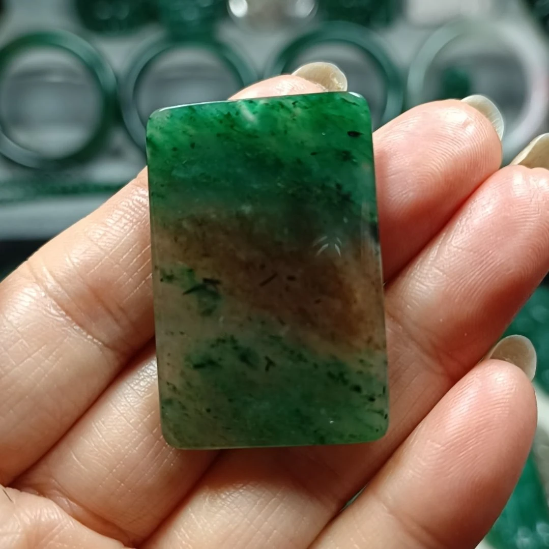 独山玉无事牌未镶嵌