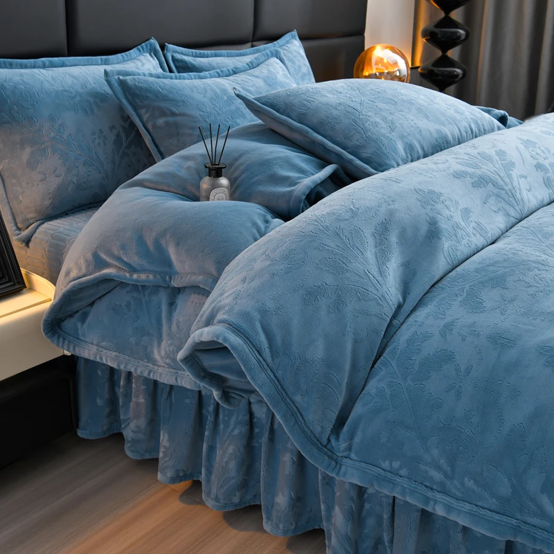 新款雕花绒牛奶绒夹棉床盖四件套加绒加厚亲肤舒适柔软透气可机洗