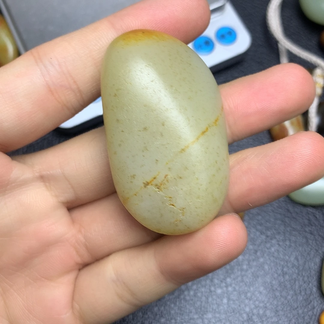和田玉未镶嵌摆件