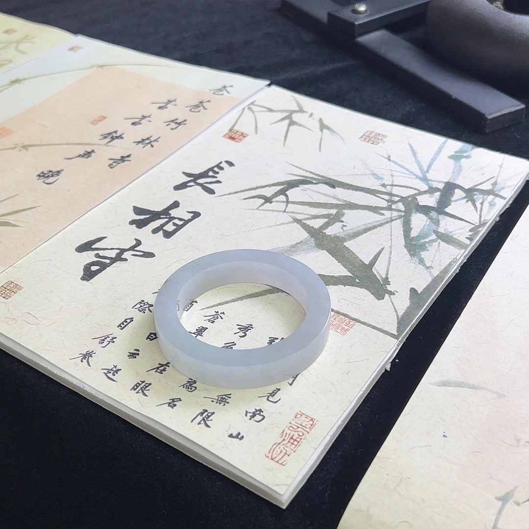 *****定制翡翠未镶嵌天然缅甸A货翡翠手镯