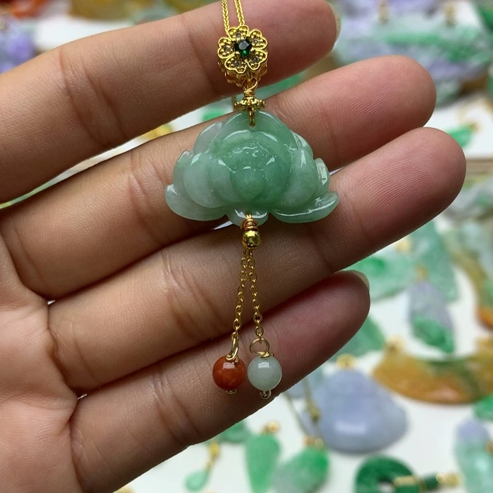 颈饰未镶嵌翡翠翡翠