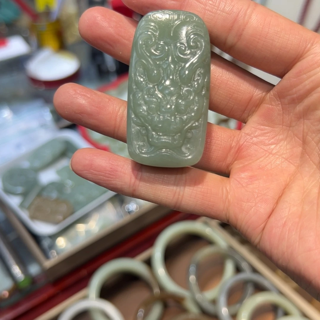 吊坠(赠链)未镶嵌和田玉博**华