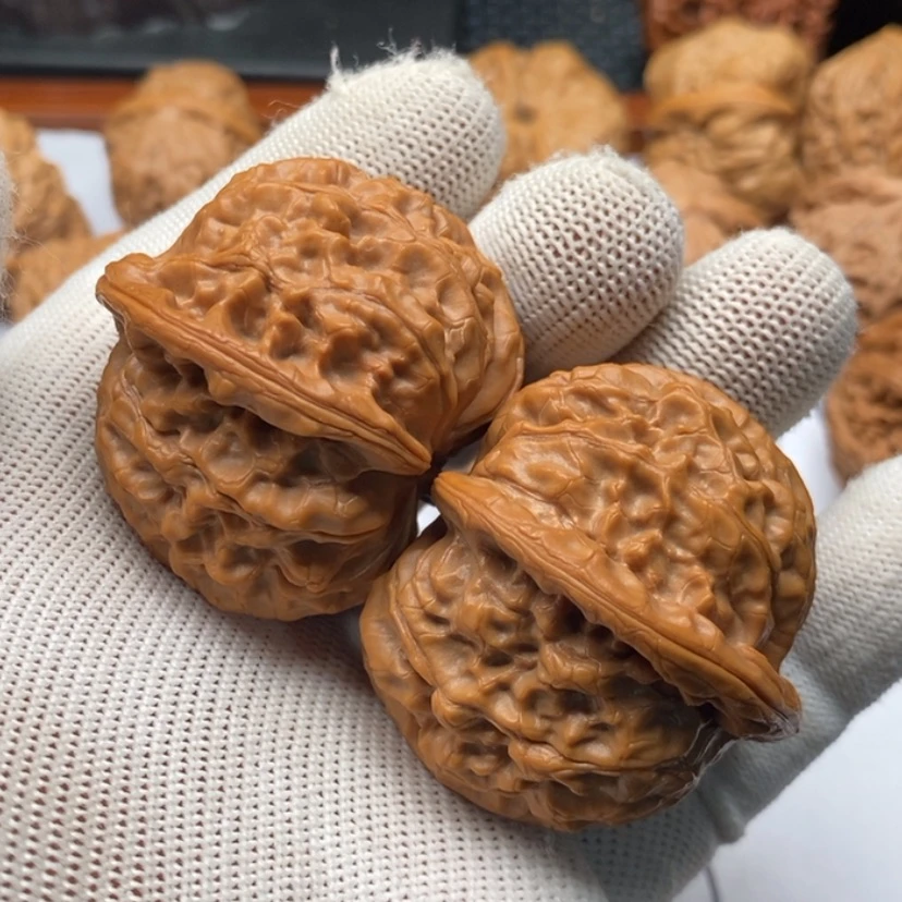 【闪购商品】文玩核桃把件张*33金麒麟