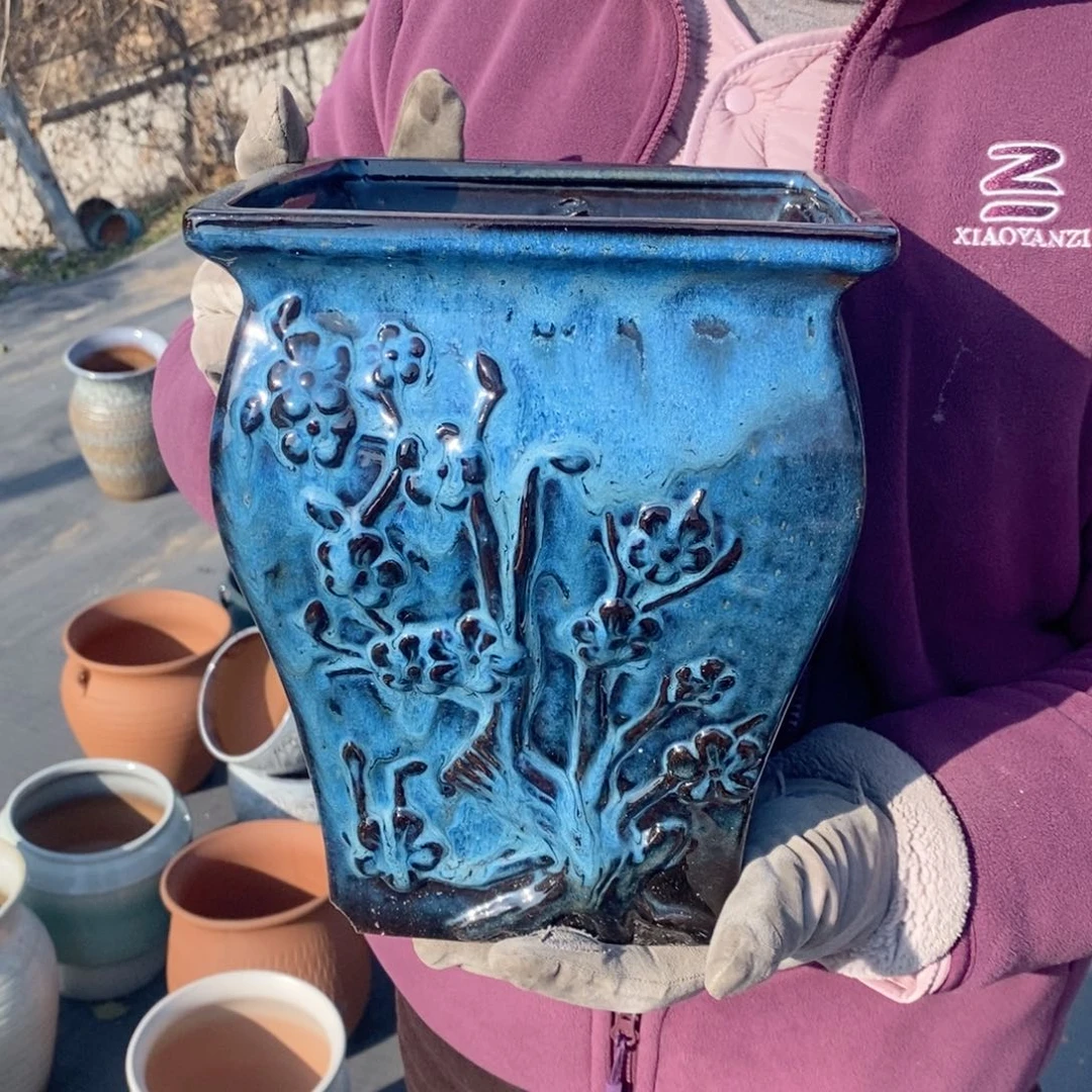 红陶口20高23～～～