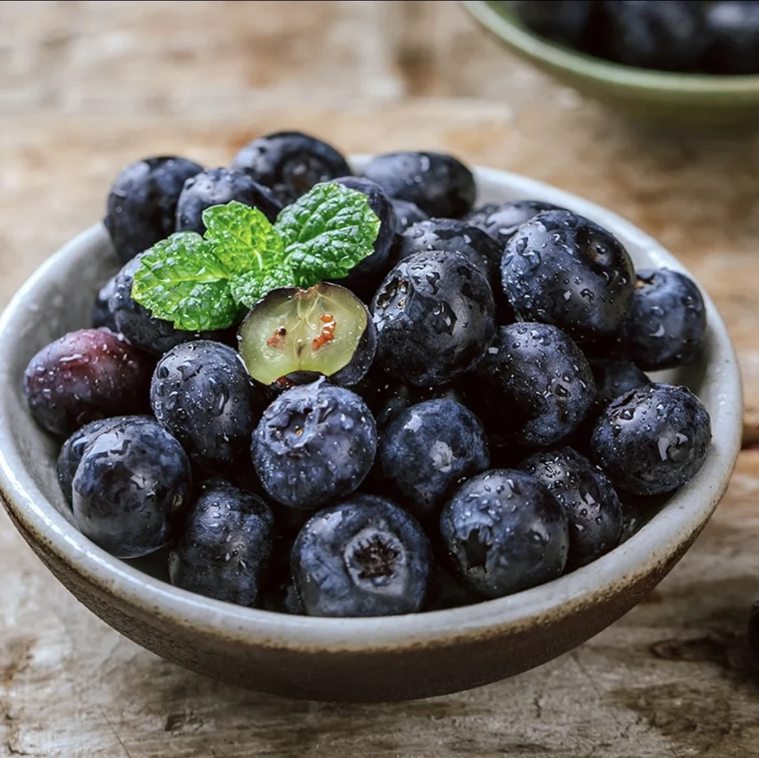 安 【蓝莓特大果】15mm-18mm果径新鲜蓝莓现摘现发 净果100g/盒