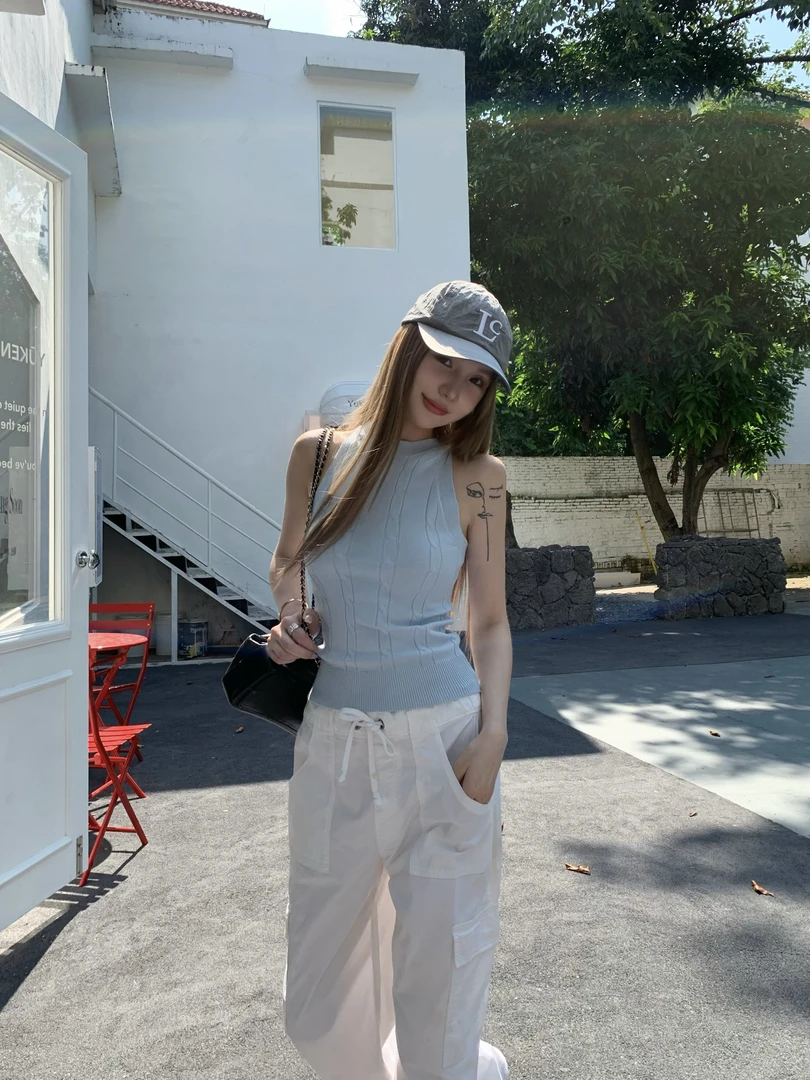 番茄妹妹Tomatosister 麻花针织挂脖无袖背心女修身显瘦外穿上衣