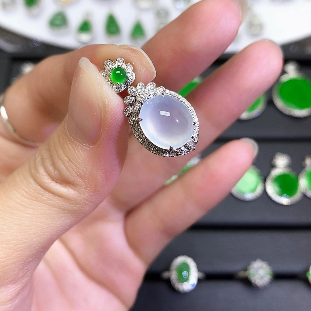 翡翠18K金镶嵌吊坠(不含链)