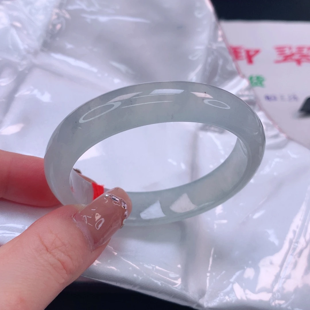 翡翠手镯未镶嵌缅甸天然A货翡翠
