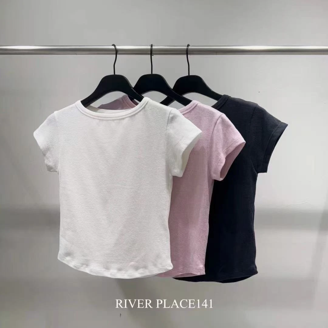 大 R 经典款休闲百搭三色 T恤