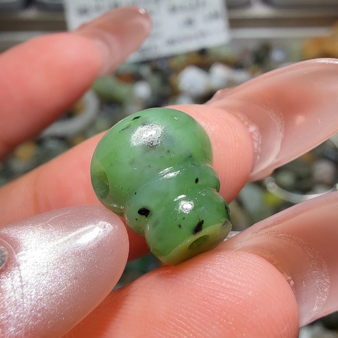 和田玉未镶嵌珠宝奇石