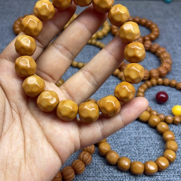 吊坠猴头核桃猴头