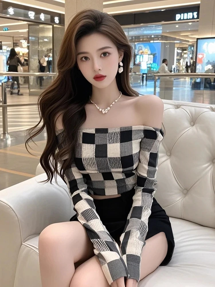【KEKE】 甜美风洋气百搭复古格子一字肩上衣2025秋冬新款显瘦短裤