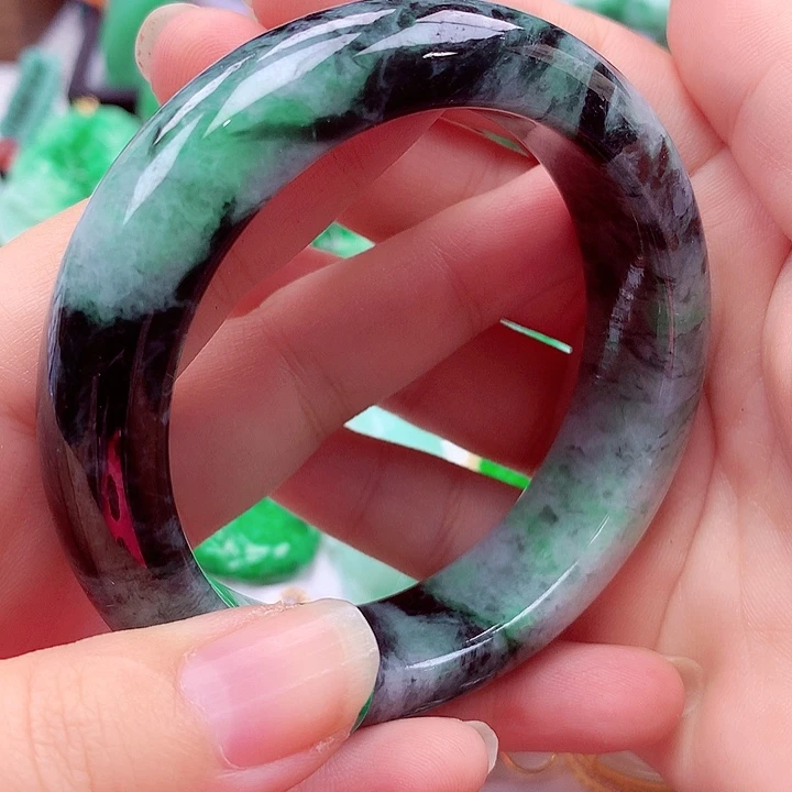 翡翠未镶嵌手镯翡翠手镯