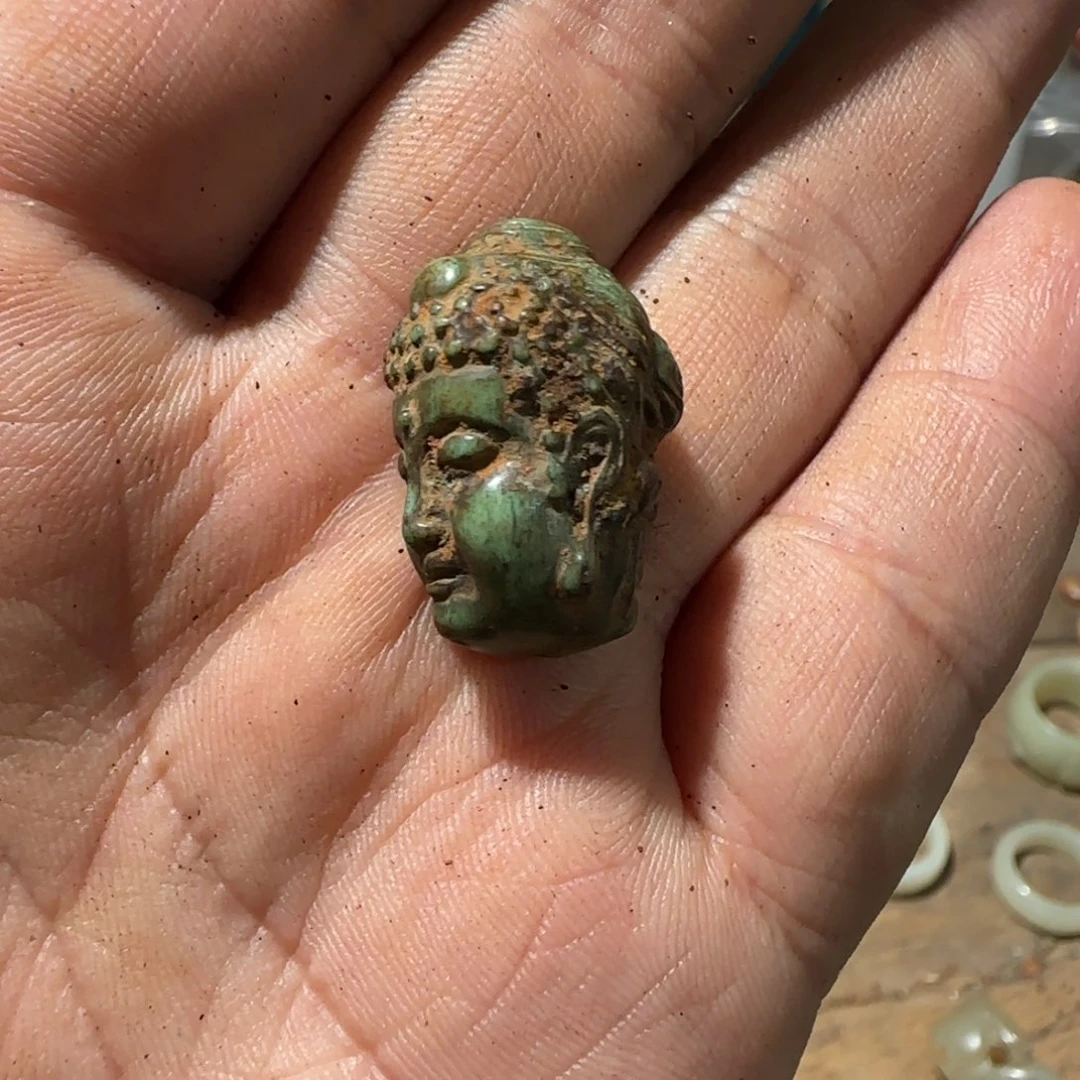 心***心颈饰未镶嵌和田玉（糖玉）