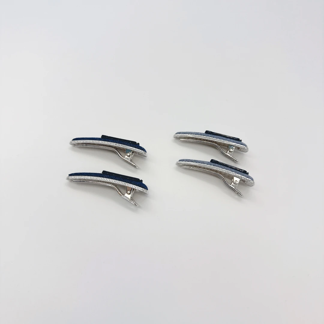 Mi33  布艺条纹字母鸭嘴夹 Y05064A3-4