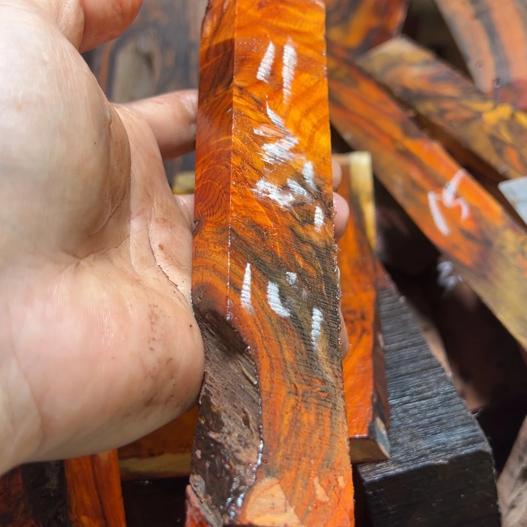 忘***初交趾黄檀（大红酸枝）